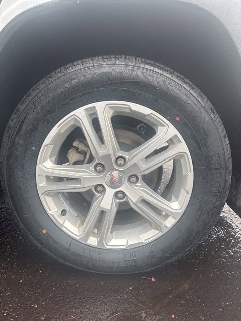 Used 2021 GMC Terrain SLE w/ Driver Convenience Package image 8