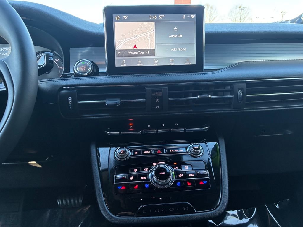 Certified 2022 Lincoln Corsair AWD w/ Equipment Group 101A image 16