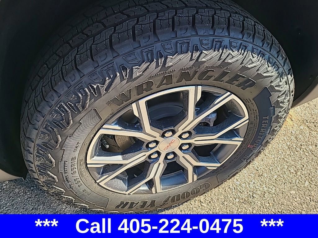 New 2026 GMC Acadia AT4 w/ LPO, Floor Liner Package image 5