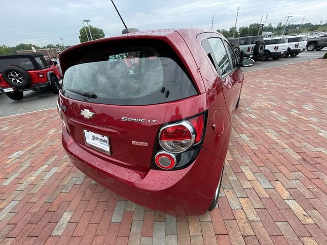 Used 2016 Chevrolet Sonic LT w/ Fun and Sun Package FWD image 35