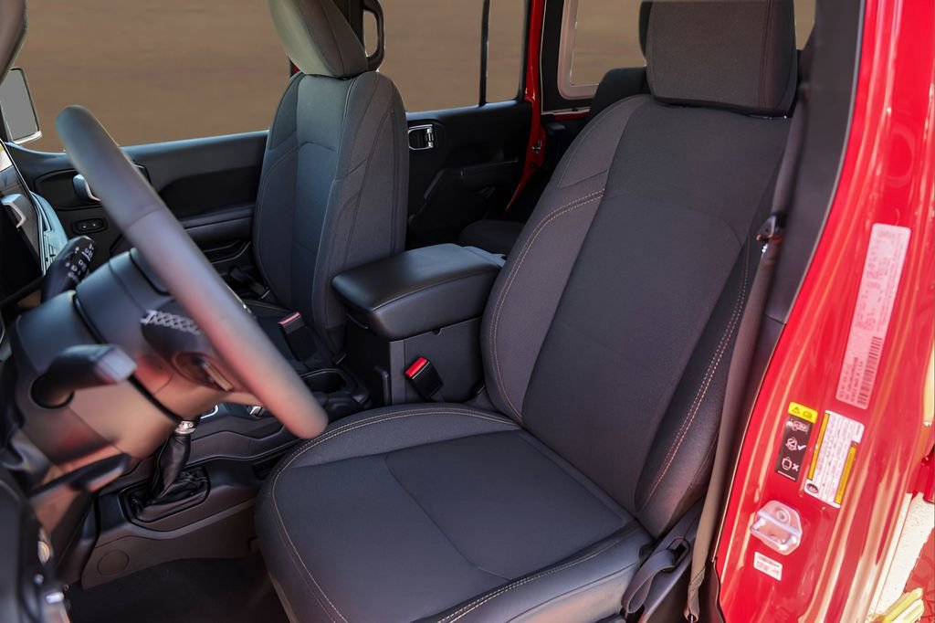 Used 2025 Jeep Wrangler Unlimited Sport S 4xe w/ Convenience Group image 7