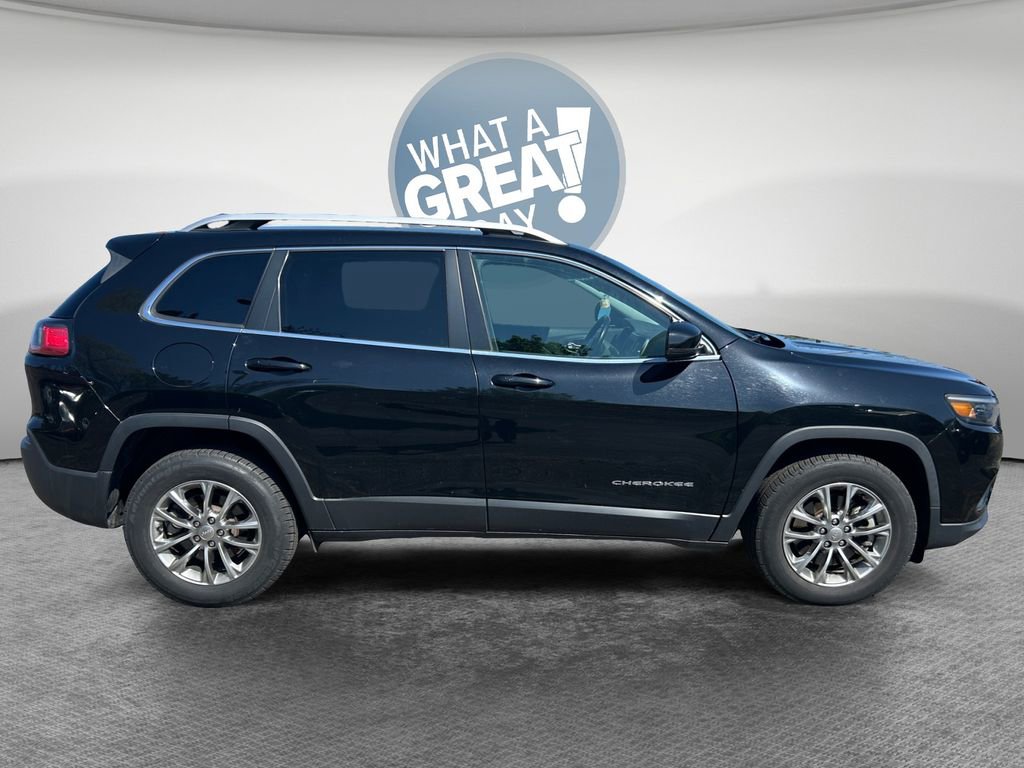Certified 2021 Jeep Cherokee Latitude Plus w/ Mopar Interior Package AWD/4WD image 2