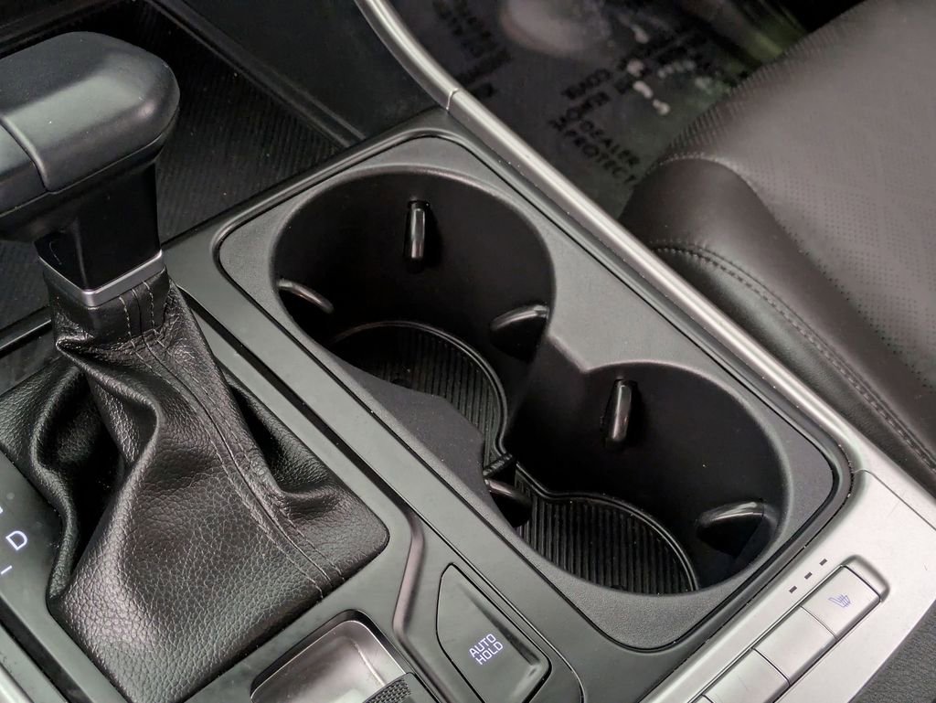 Used 2025 Kia Carnival LXS image 19