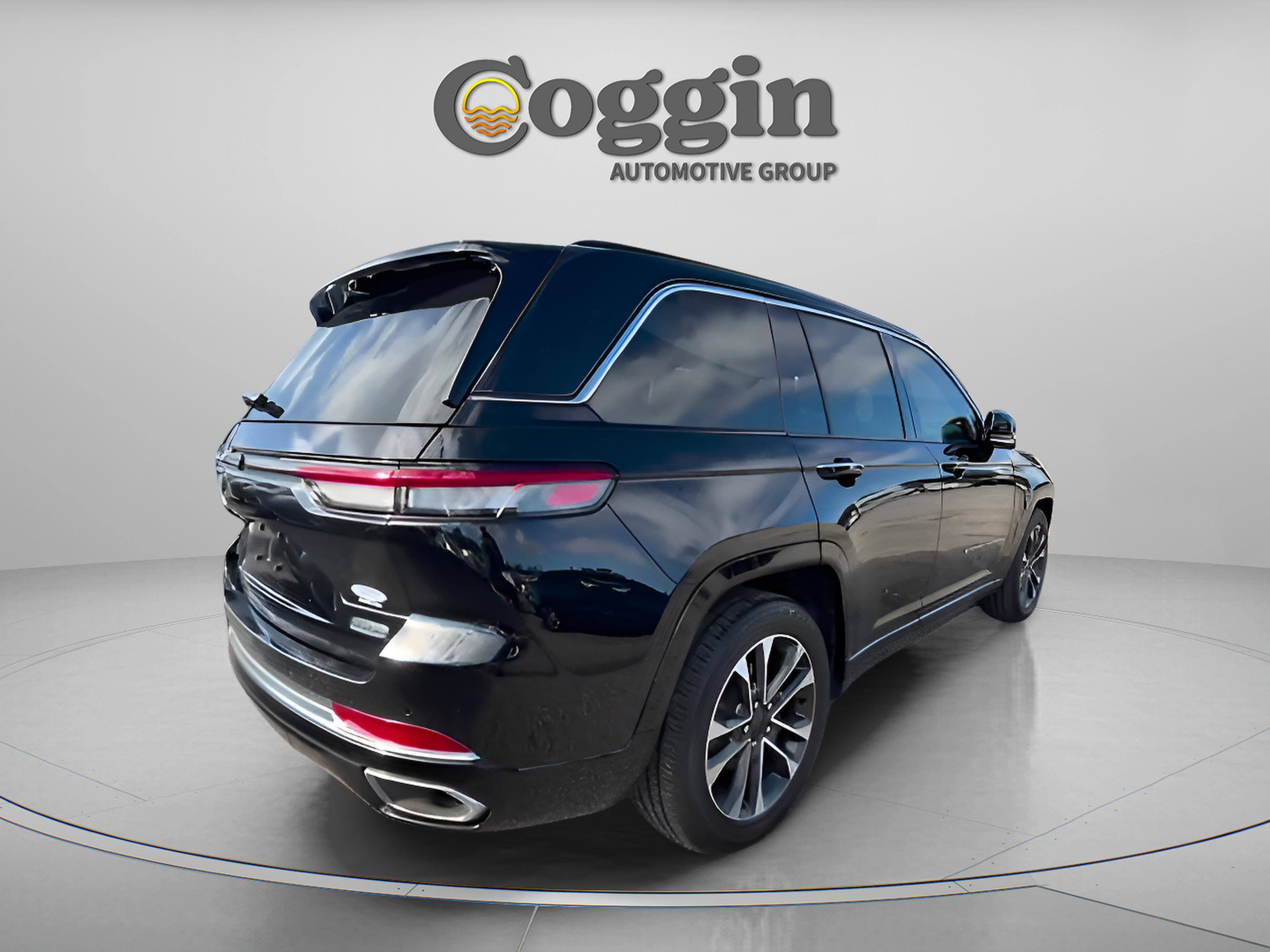 Used 2023 Jeep Grand Cherokee Overland w/ Adv Protech Group III image 6