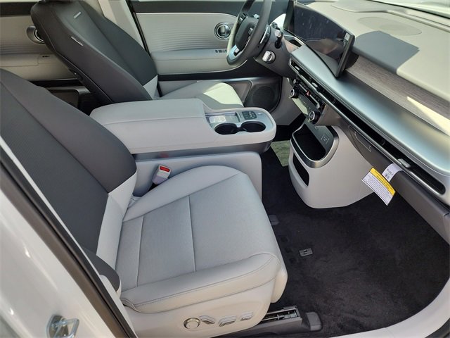 New 2026 Hyundai Ioniq 9 Limited image 10