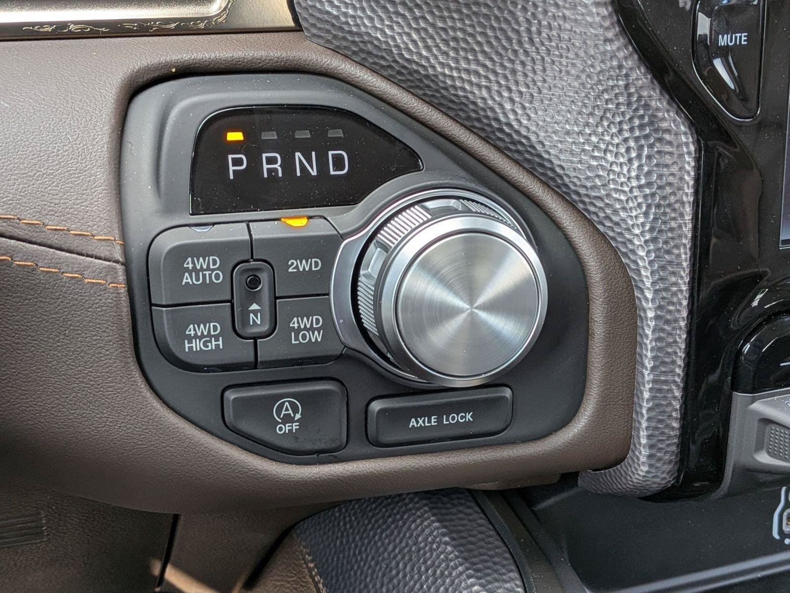 New 2026 RAM 1500 Limited w/ Trailer Tow Group AWD/4WD image 31