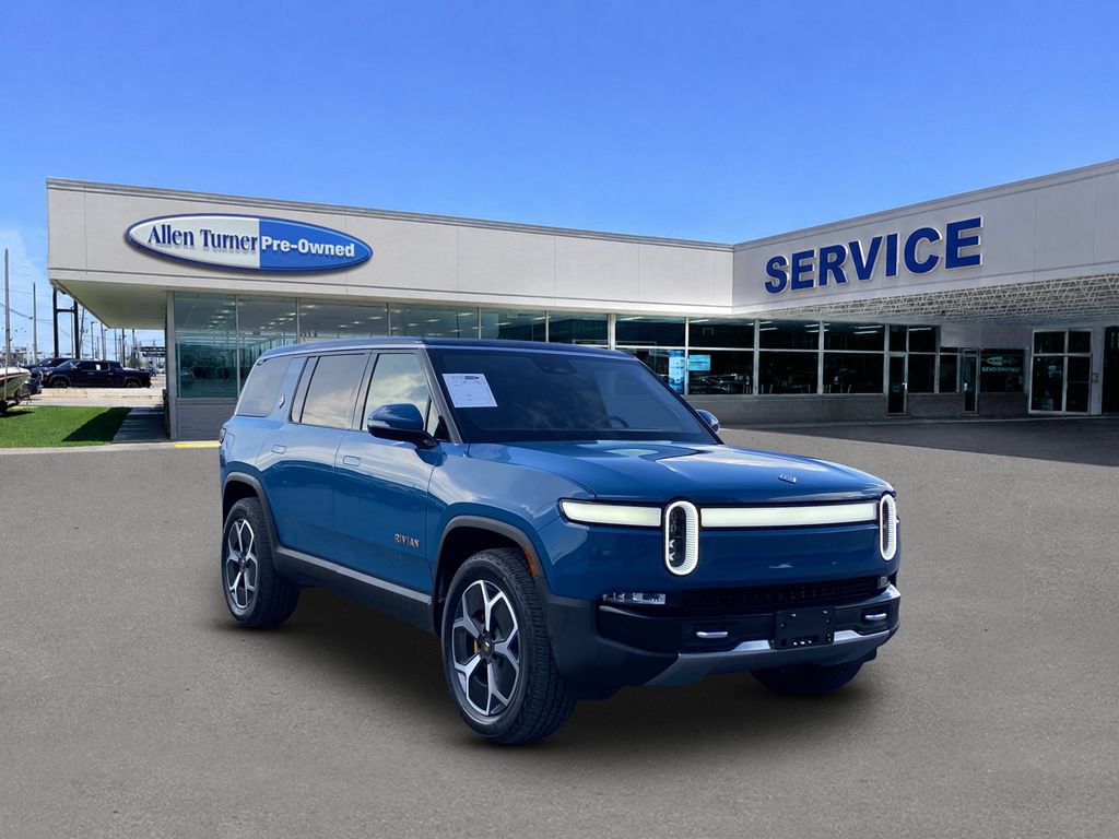 Used 2023 Rivian R1S Adventure Quad AWD/4WD image 2