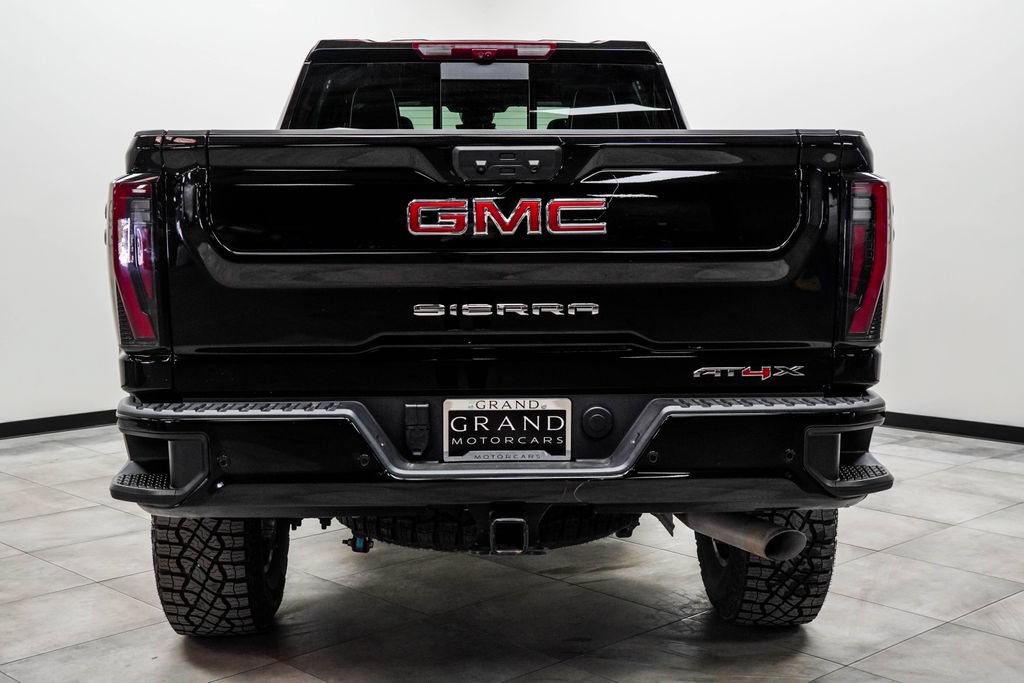 Used 2026 GMC Sierra 2500 AT4X AWD/4WD image 9
