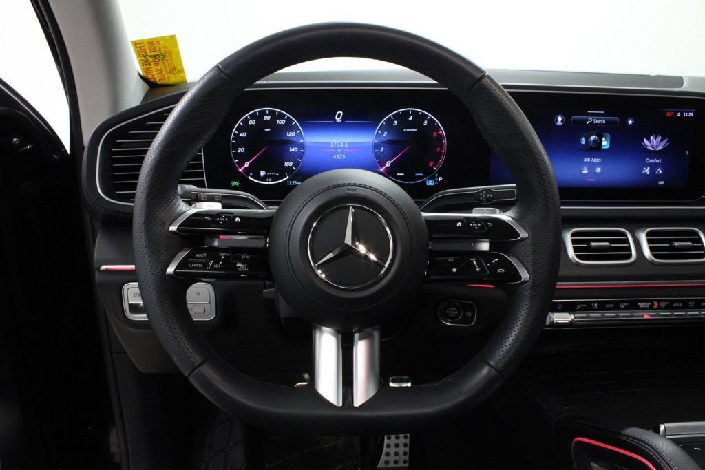 Certified 2025 Mercedes-Benz GLS 450 4MATIC image 22