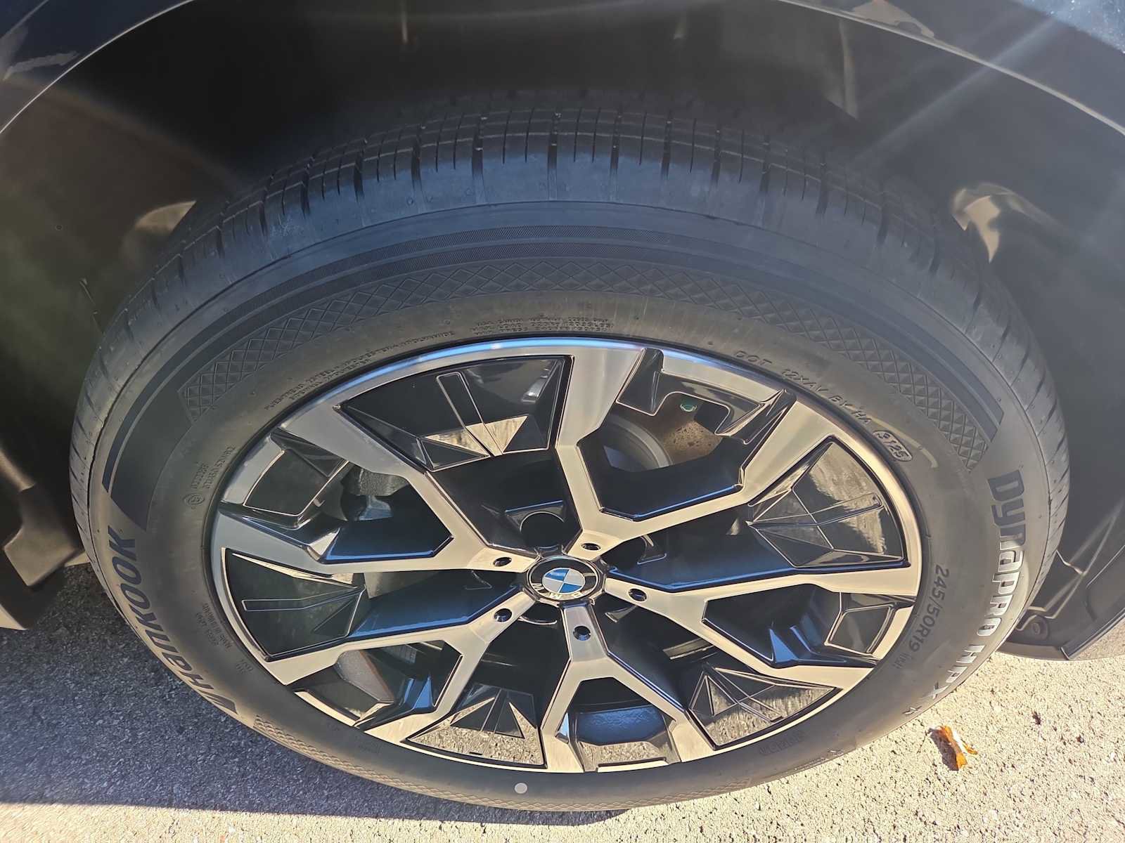 New 2026 BMW X3 xDrive30 w/ Premium Package image 2