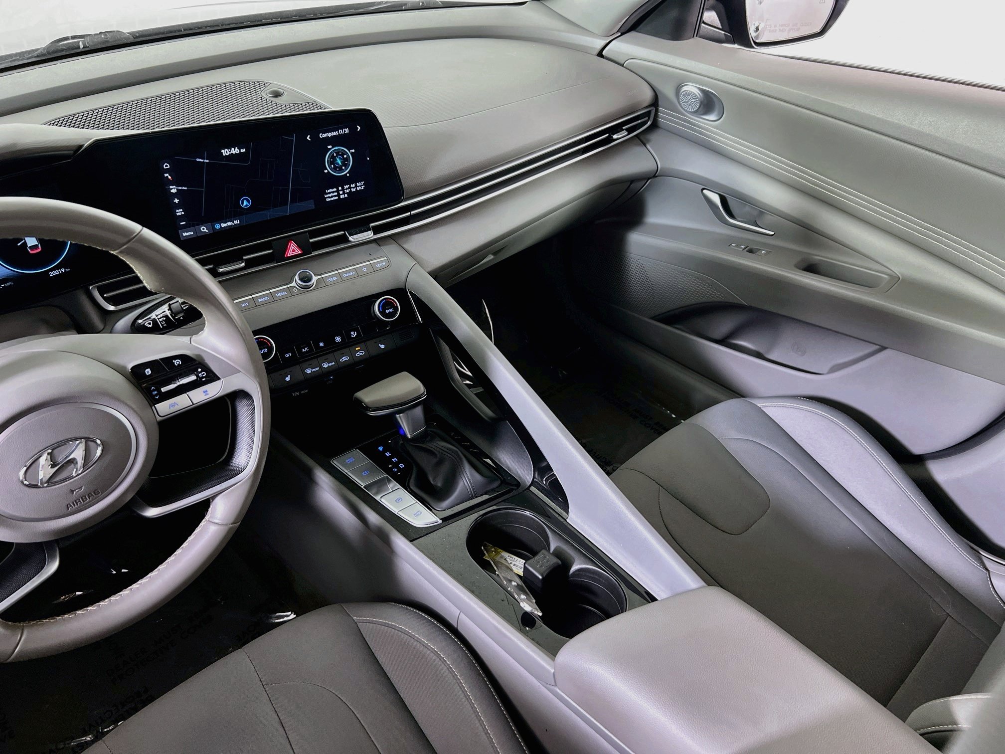 Used 2023 Hyundai Elantra SEL w/ Convenience Package FWD image 23