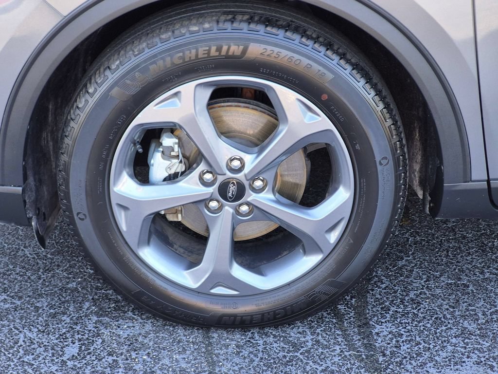 Used 2025 Ford Escape ST-Line FWD image 31