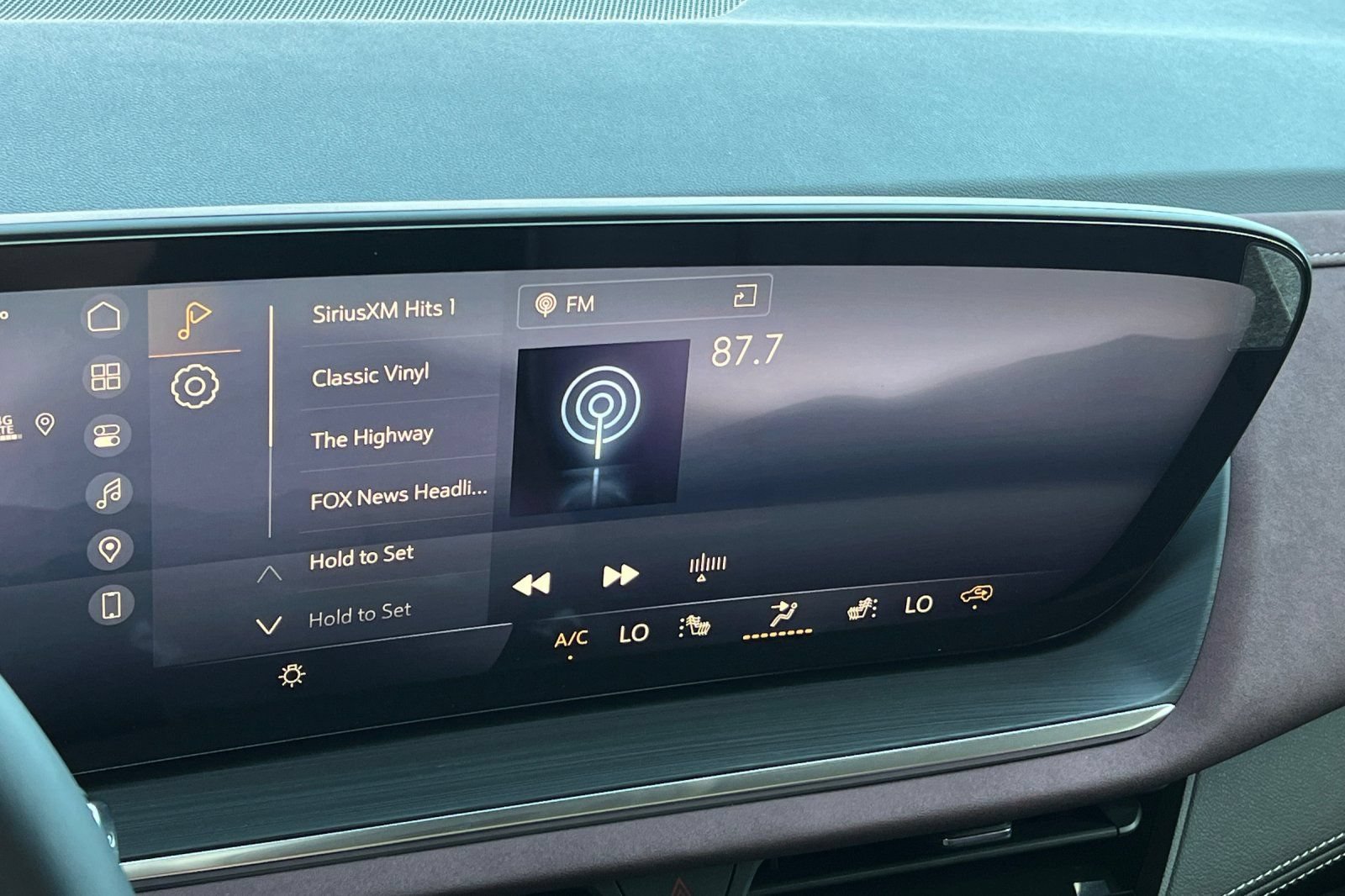New 2026 Buick Envision Sport Touring AWD/4WD image 19