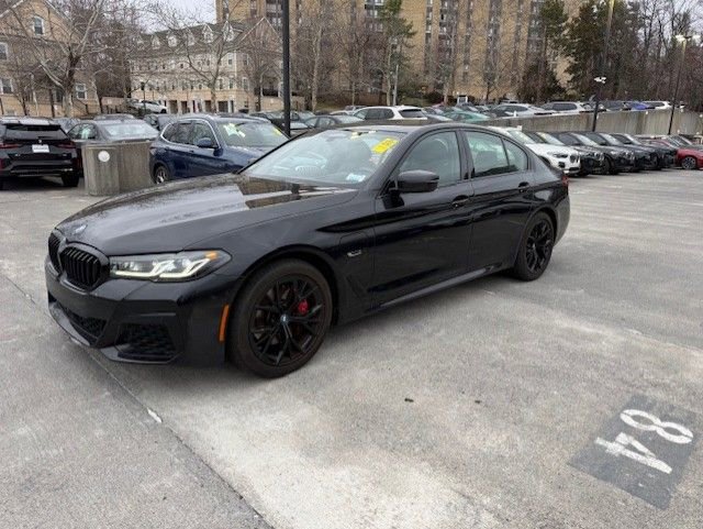 Certified 2023 BMW 530e xDrive 530e iPerformance w/ Premium Package image 1