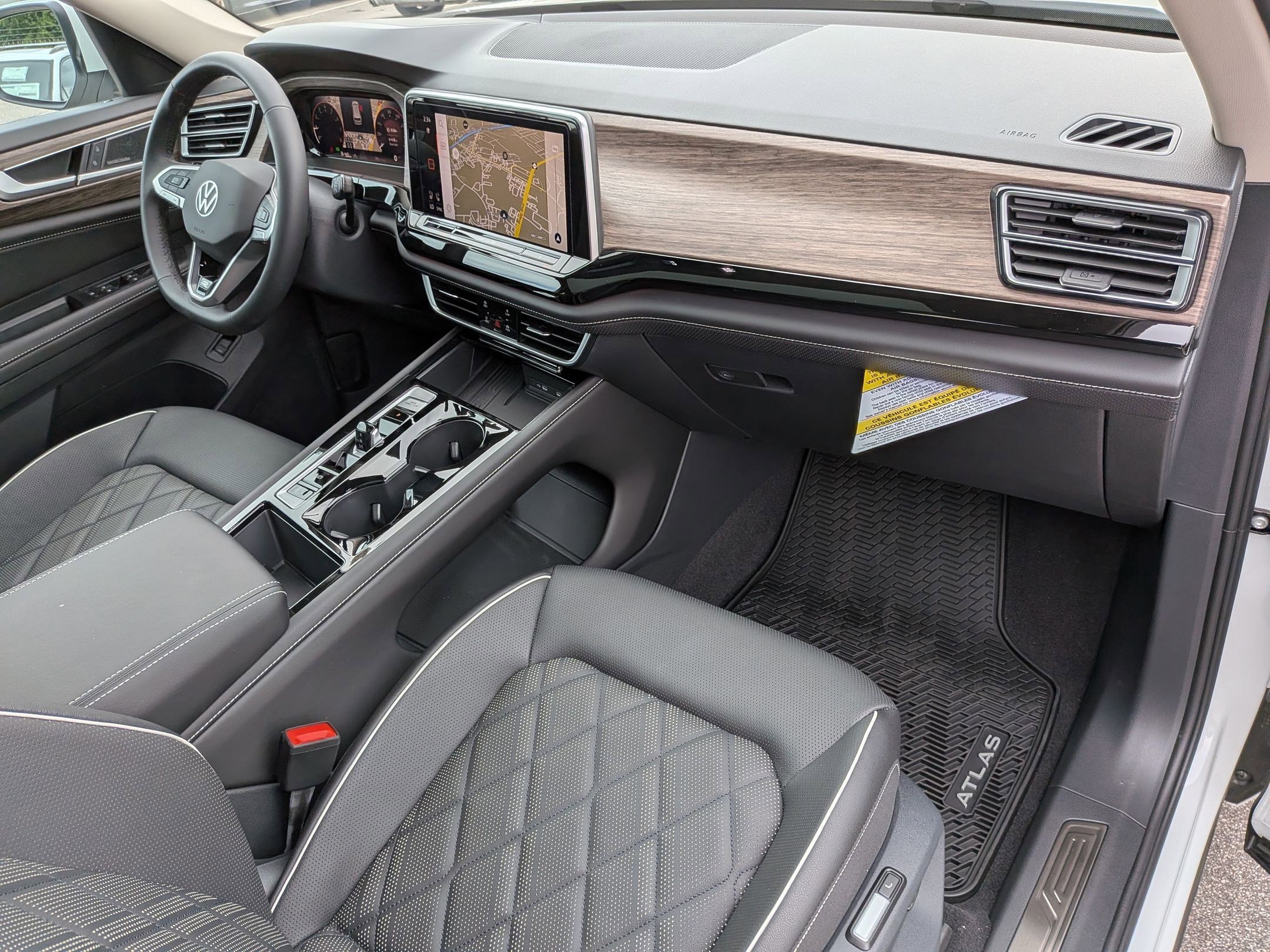 New 2026 Volkswagen Atlas SEL Premium R-Line AWD/4WD image 40