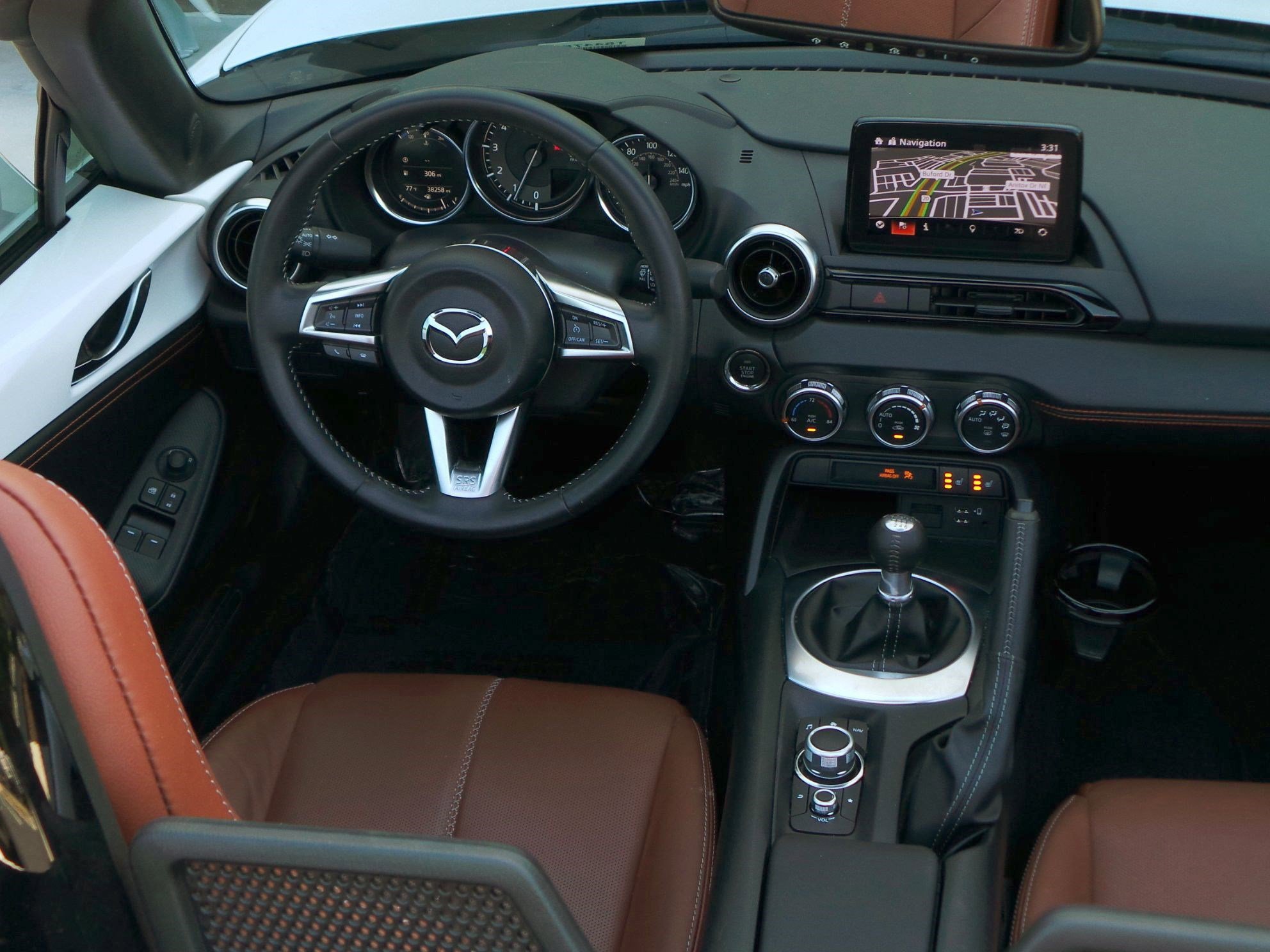 Certified 2023 MAZDA MX-5 Miata Grand Touring RWD image 15