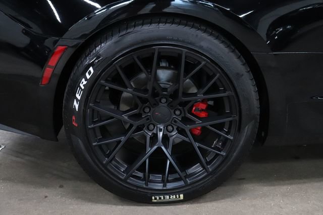 Used 2017 Chevrolet Camaro LT RWD image 30