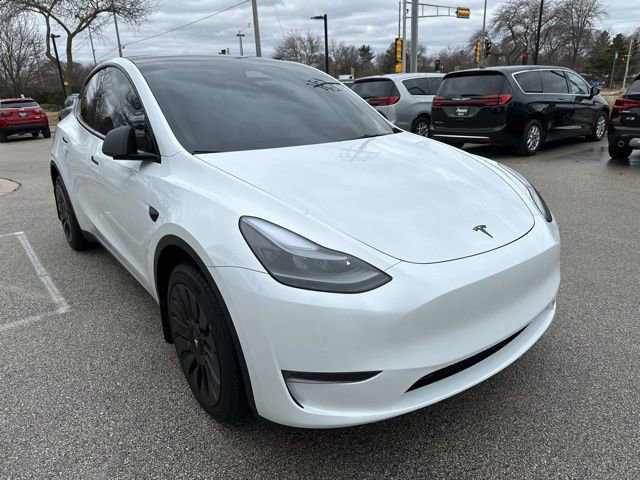 Used 2024 Tesla Model Y Long Range image 4