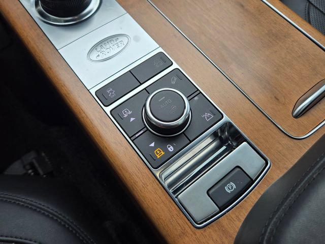 Used 2019 Land Rover Range Rover Supercharged AWD/4WD image 32
