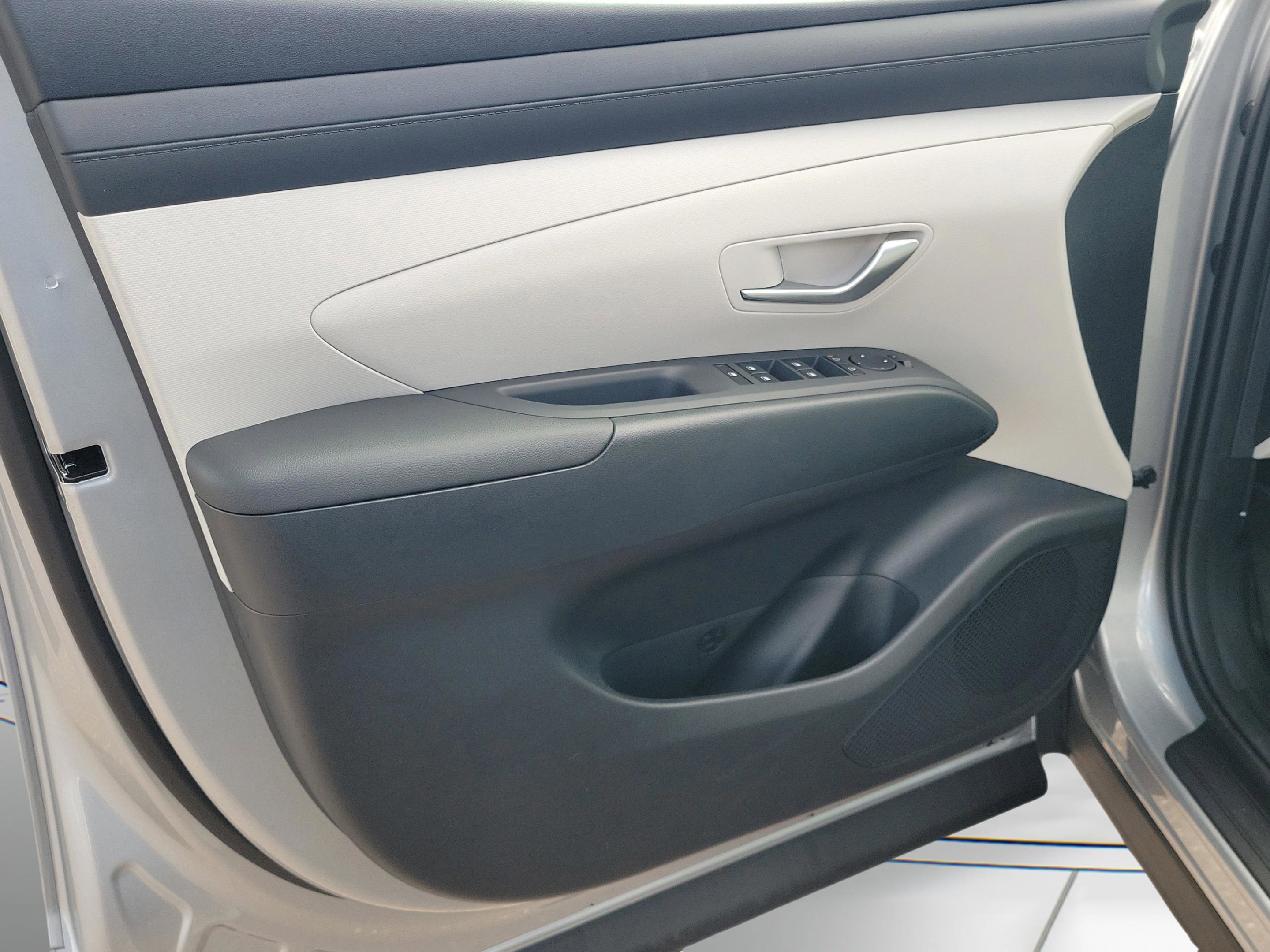 New 2026 Hyundai Tucson SEL image 7