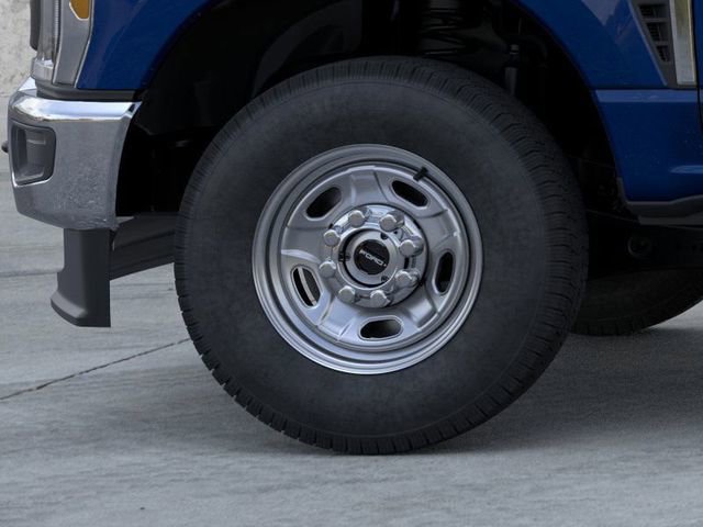 New 2026 Ford F250 XL w/ XL Chrome Package image 19