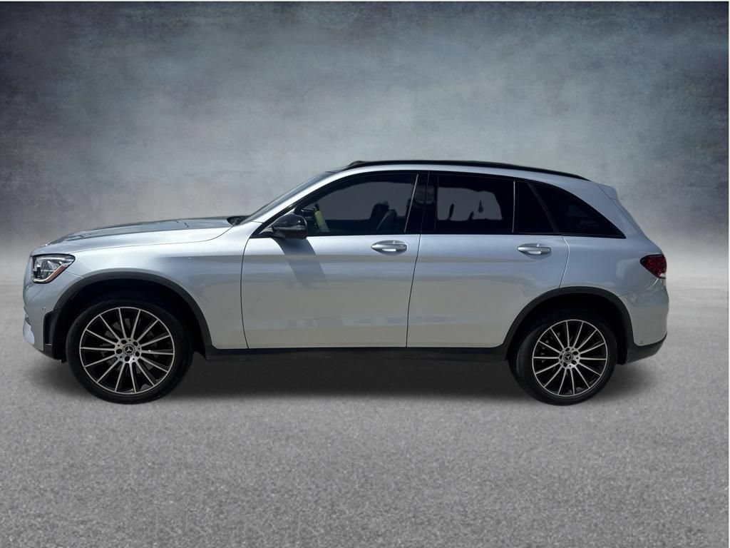 Used 2022 Mercedes-Benz GLC 300 image 4