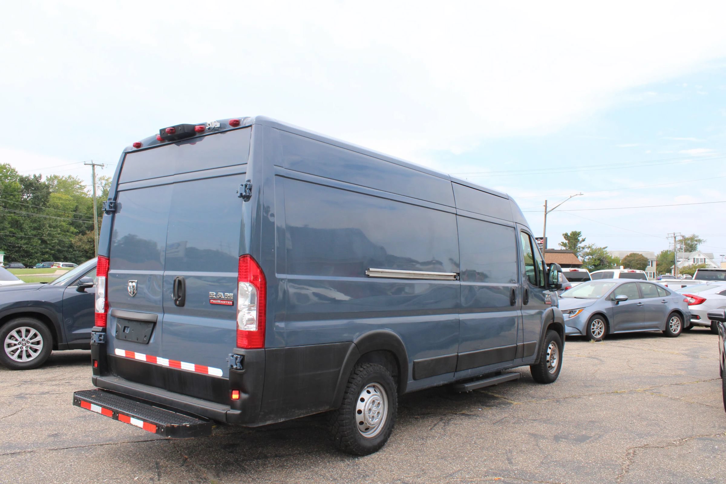 Used 2020 RAM ProMaster 3500 FWD image 4