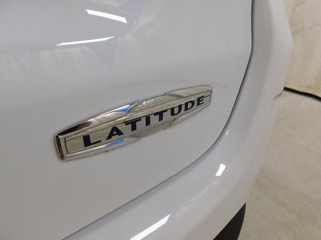Used 2022 Jeep Compass Latitude w/ Convenience Group image 14