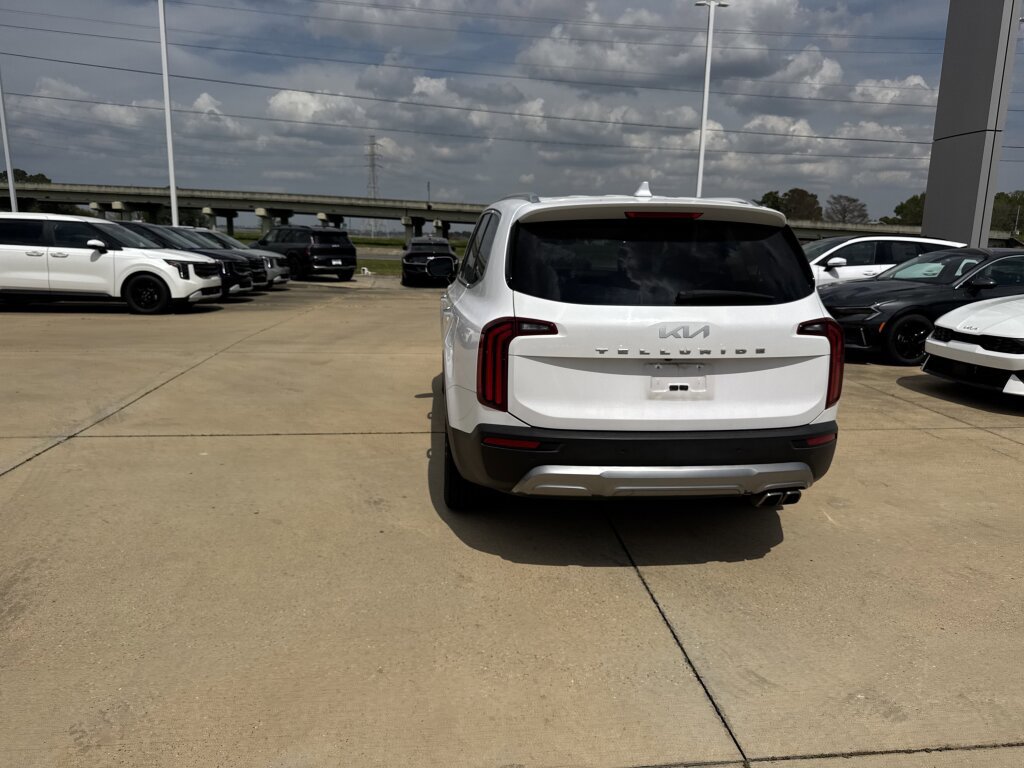 Certified 2022 Kia Telluride SX image 11