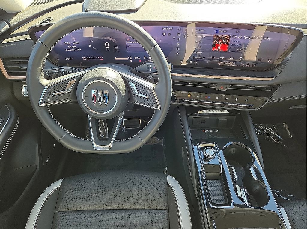 Used 2025 Buick Envision Sport Touring image 19