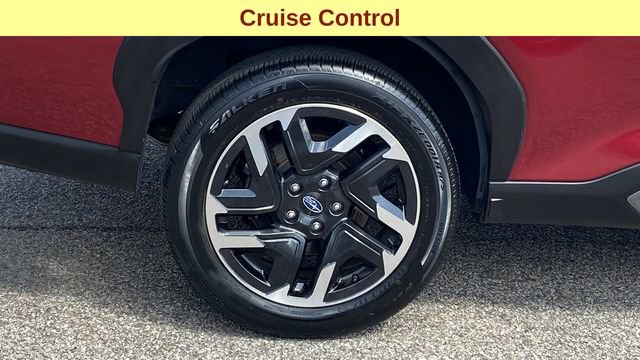 Used 2025 Subaru Forester Limited AWD/4WD image 13
