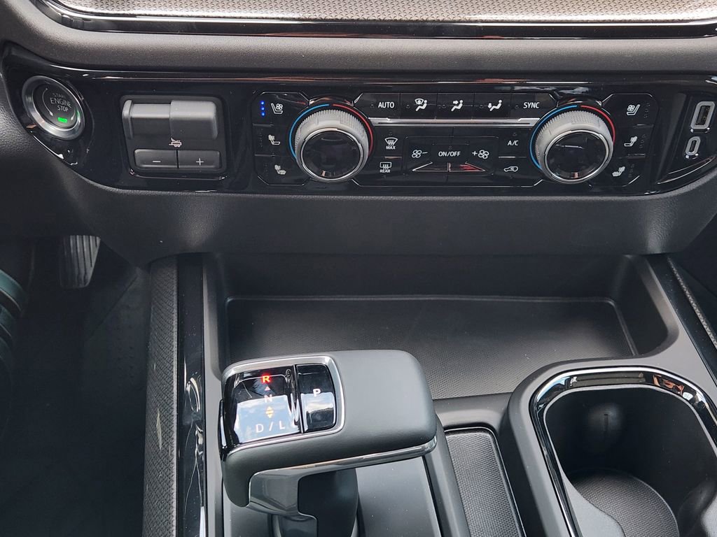 New 2026 Chevrolet Silverado 1500 ZR2 image 14