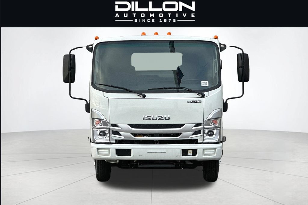 Used 2024 Isuzu NPR RWD image 6