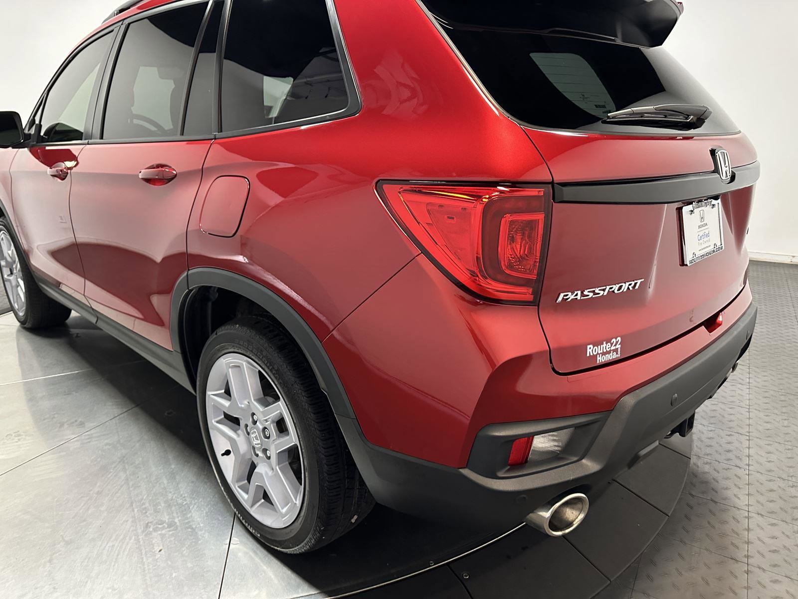 Certified 2024 Honda Passport EX-L image 10