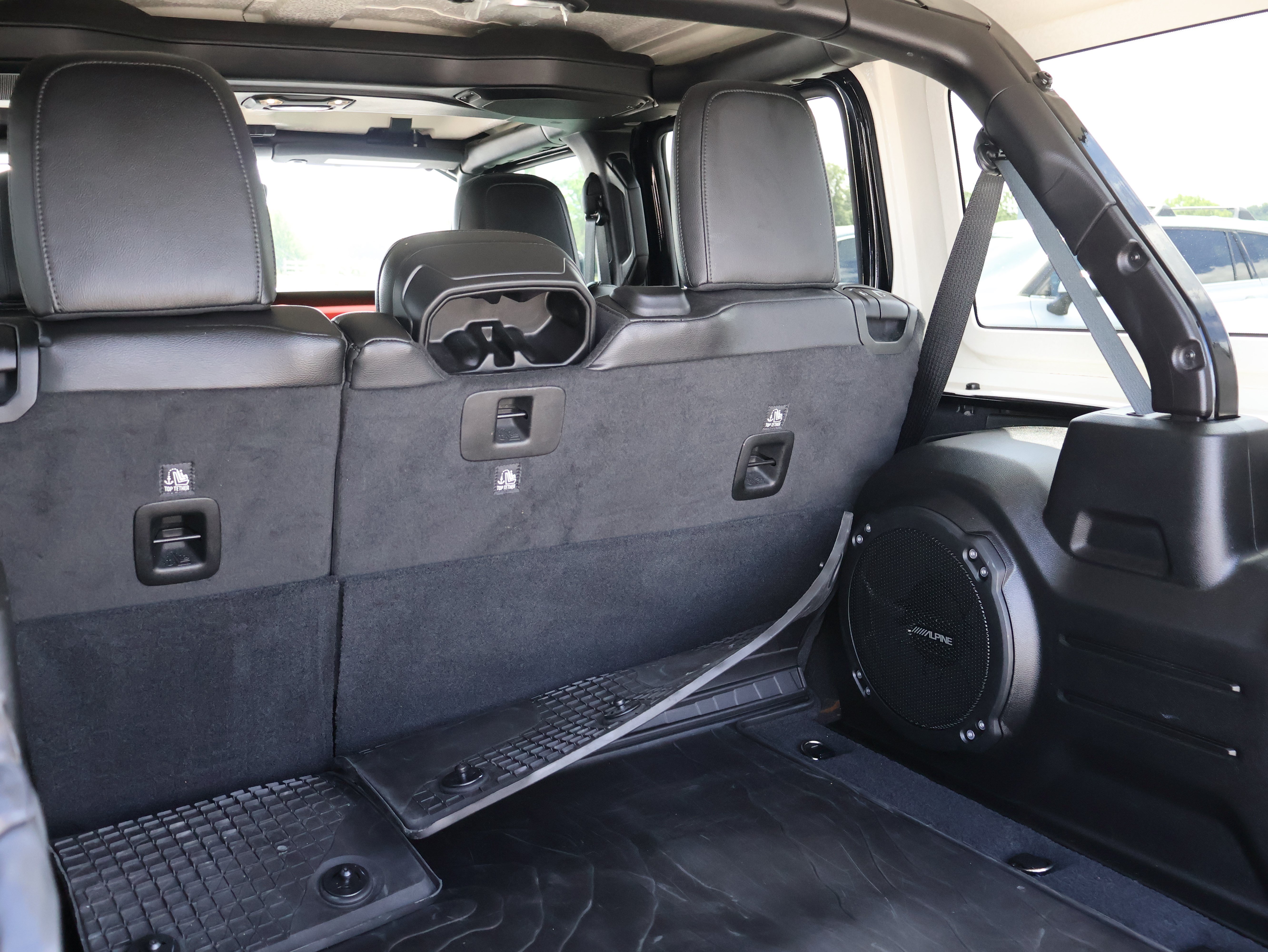Used 2019 Jeep Wrangler Unlimited Rubicon AWD/4WD image 20