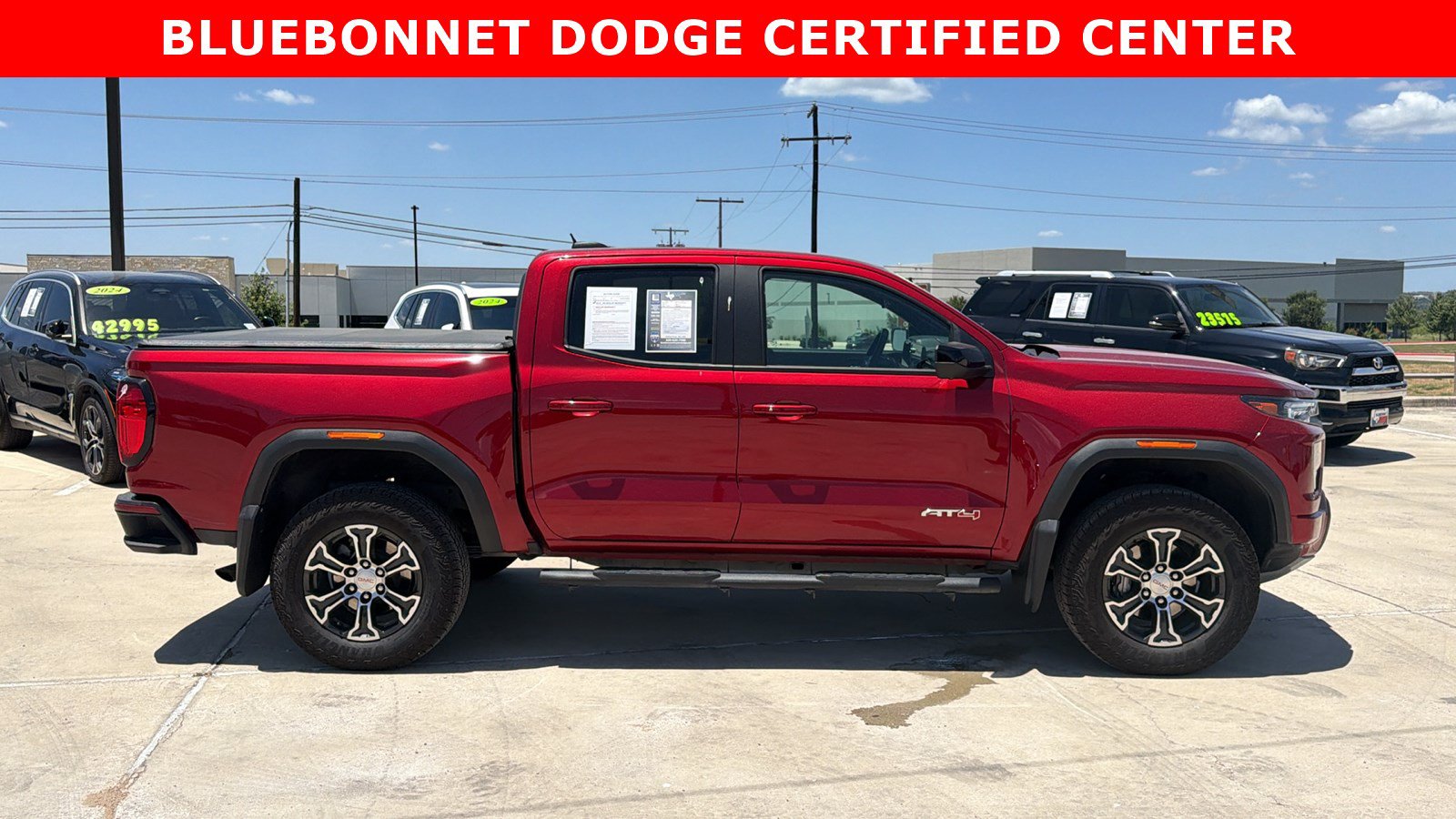 Used 2024 GMC Canyon AT4 w/ Technology Package AWD/4WD image 4