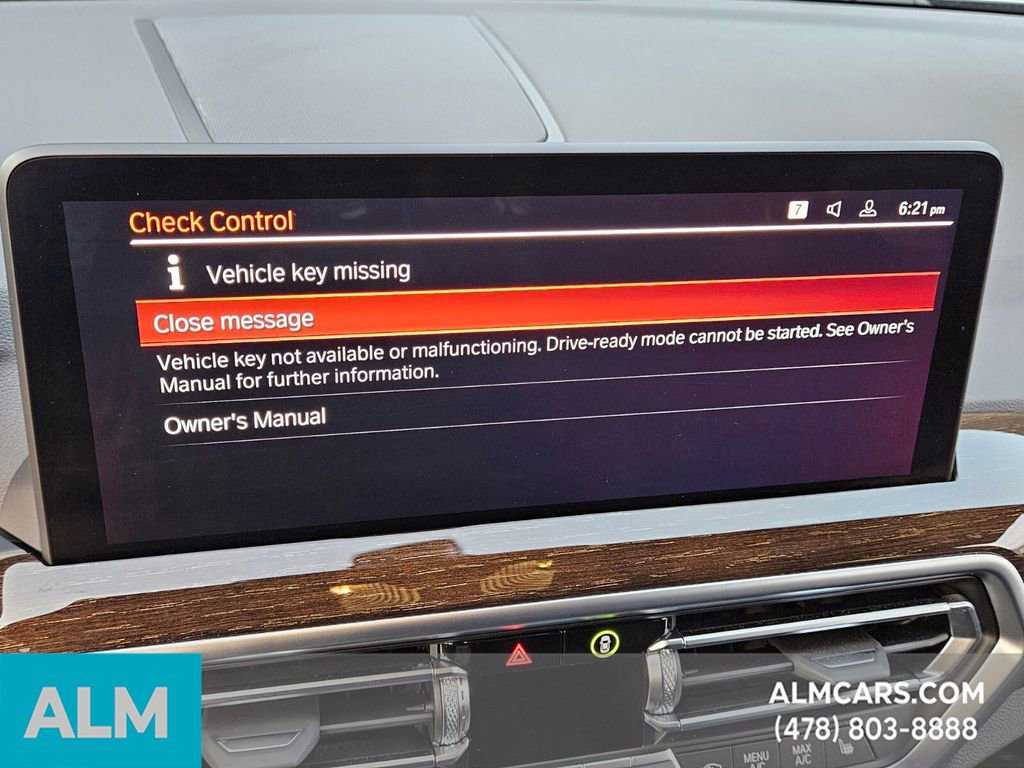 Used 2025 BMW X4 xDrive30i image 22