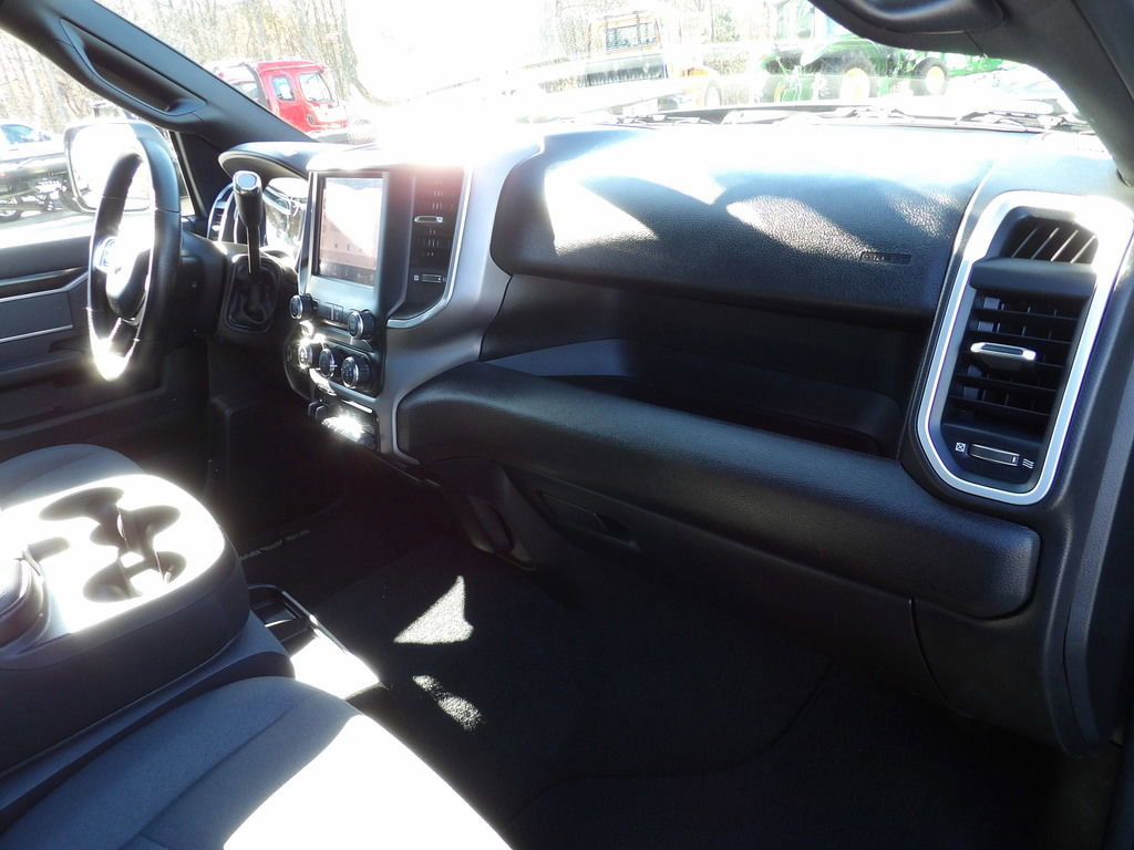 Used 2022 RAM 3500 Big Horn AWD/4WD image 25