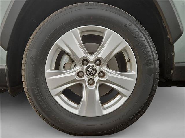 Used 2021 Toyota RAV4 XLE w/ Carpet Mat Package (TMS) AWD/4WD image 29