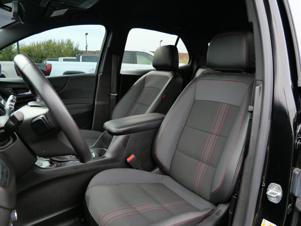 Used 2022 Chevrolet Equinox RS AWD/4WD image 12