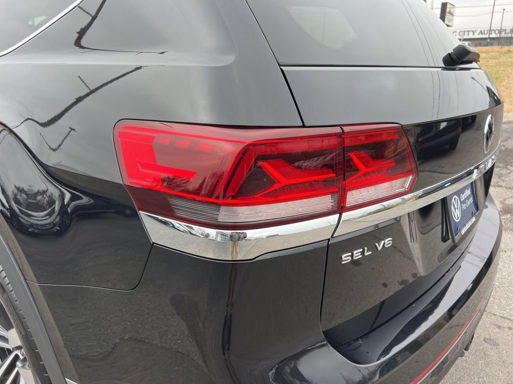 Used 2023 Volkswagen Atlas SEL Premium image 13