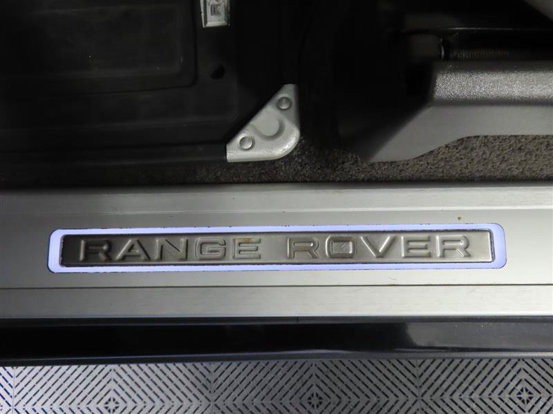 Used 2020 Land Rover Range Rover Long Wheelbase HSE AWD/4WD image 18