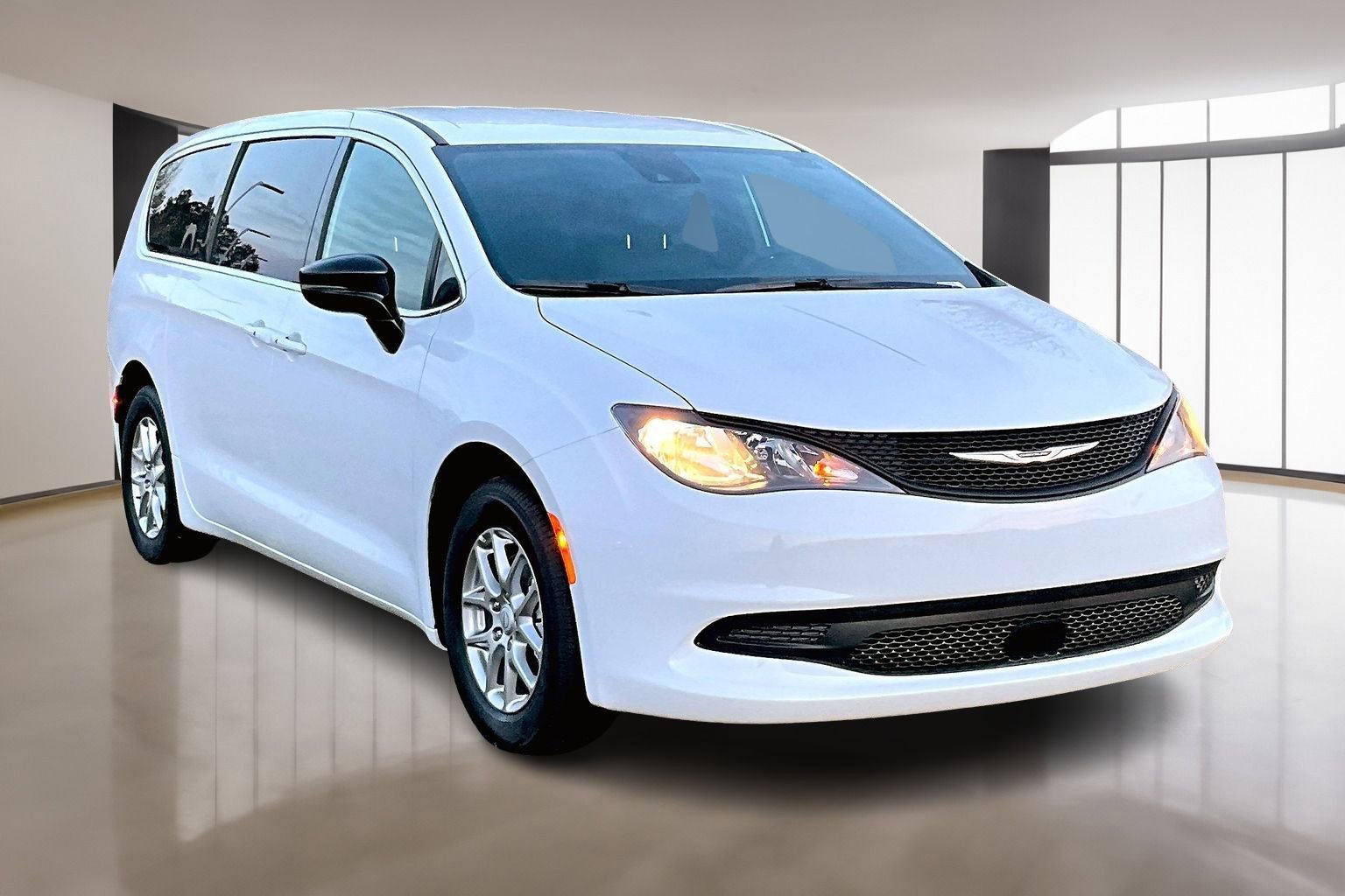 New 2026 Chrysler Voyager LX