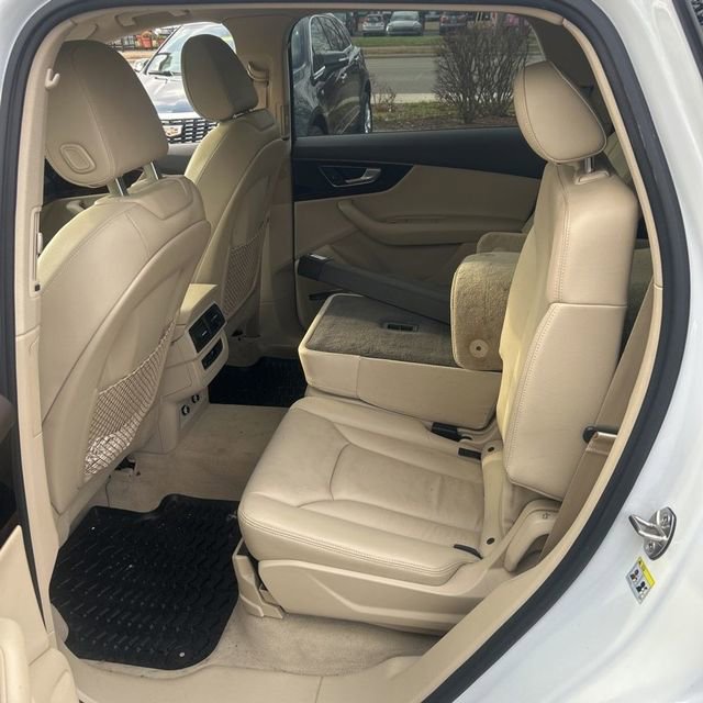 Used 2018 Audi Q7 3.0T Premium Plus image 15
