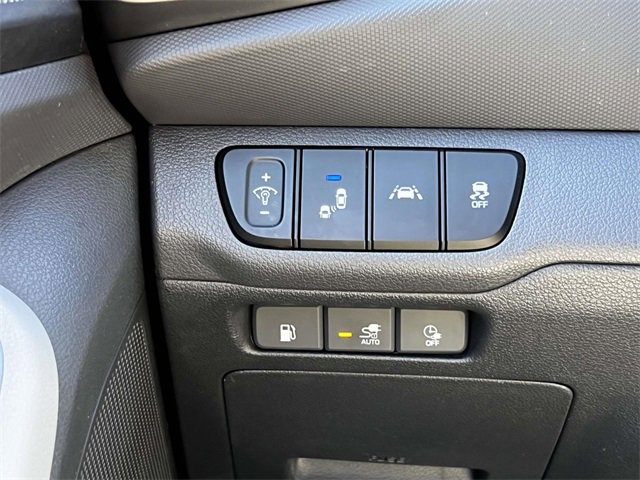 Used 2022 Hyundai Ioniq SEL image 27