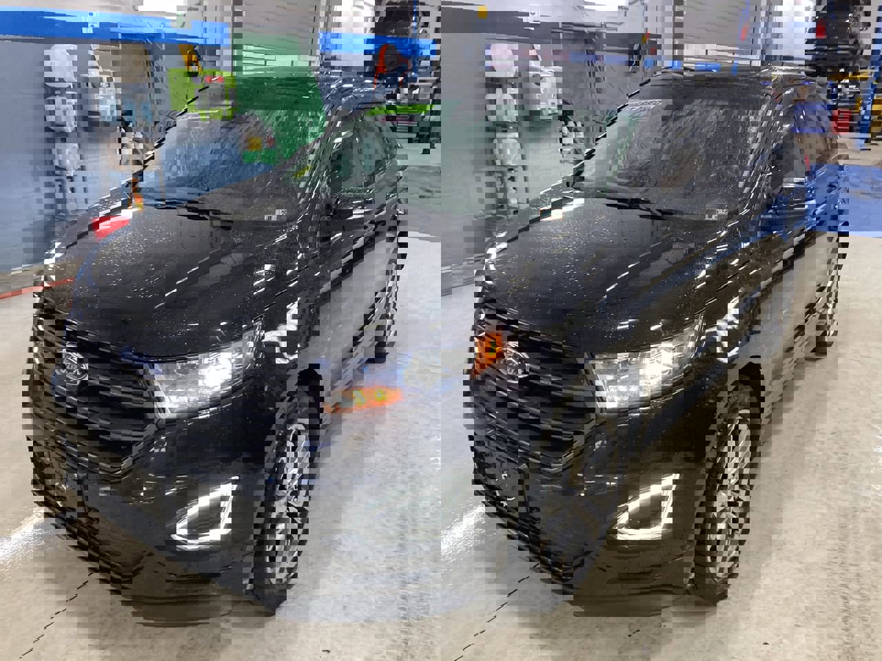 Used 2018 Ford Edge Sport w/ Equipment Group 401A image 3