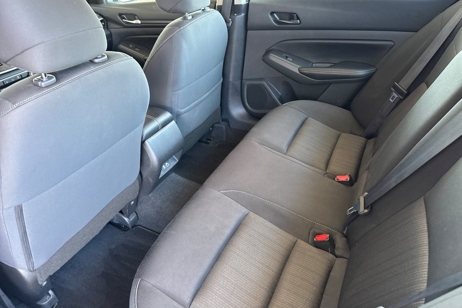 Certified 2024 Nissan Altima 2.5 SV FWD image 15