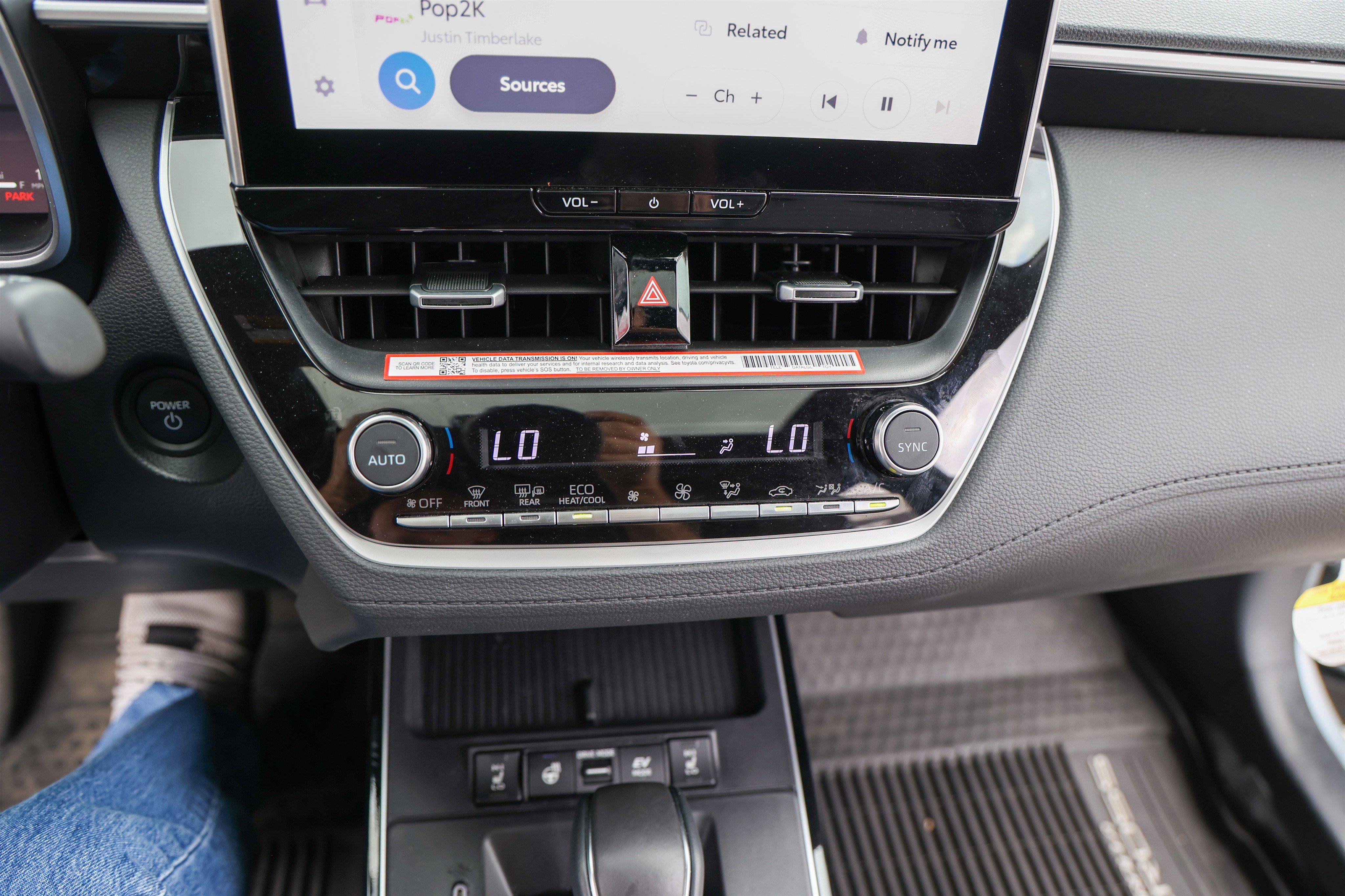 Used 2026 Toyota Corolla Cross XSE w/ Convenience Package image 23