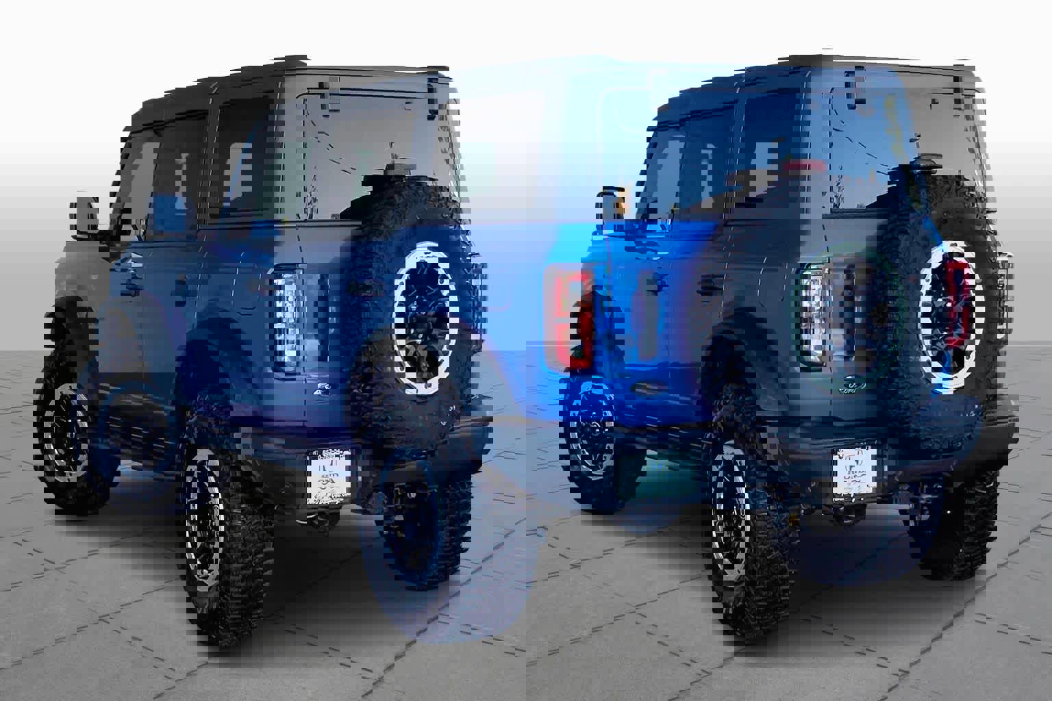 Used 2024 Ford Bronco Badlands image 12