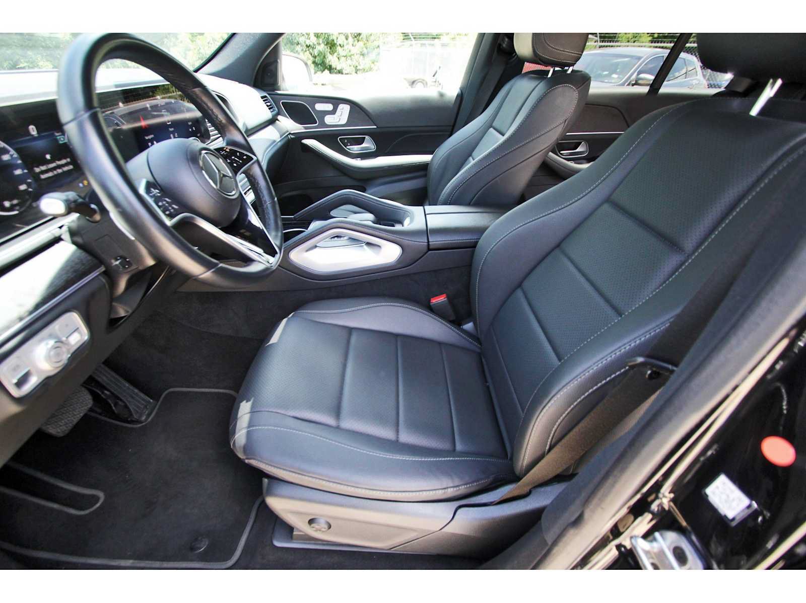Used 2025 Mercedes-Benz GLE 350 4MATIC image 11